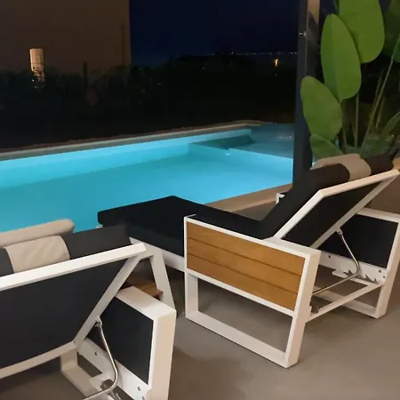 Villa Porto Recupera *