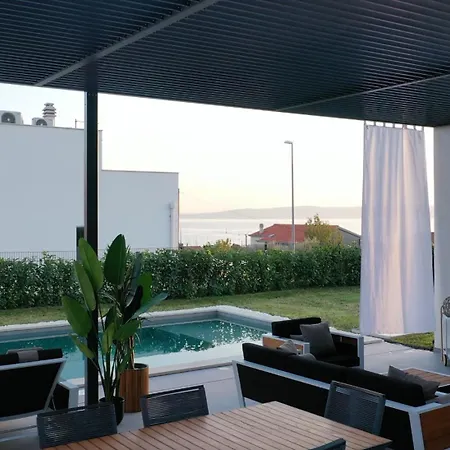 Porto Recupera Каштела