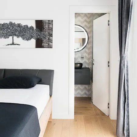 Porto Recupera Вилла Каштела