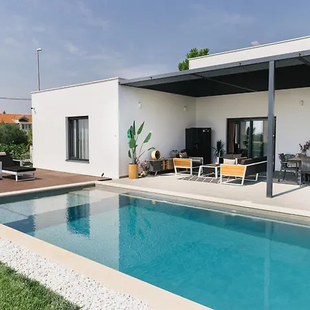 Porto Recupera Каштела